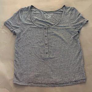 tight fitting american eagle top XXS